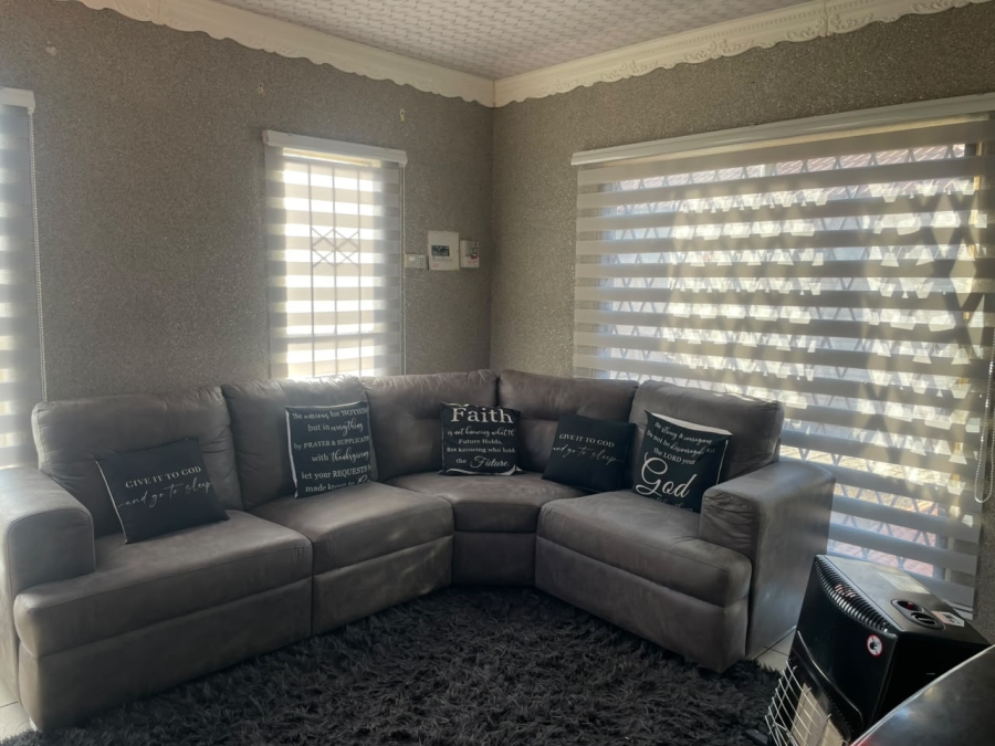 2 Bedroom Property for Sale in Vista Park Free State
